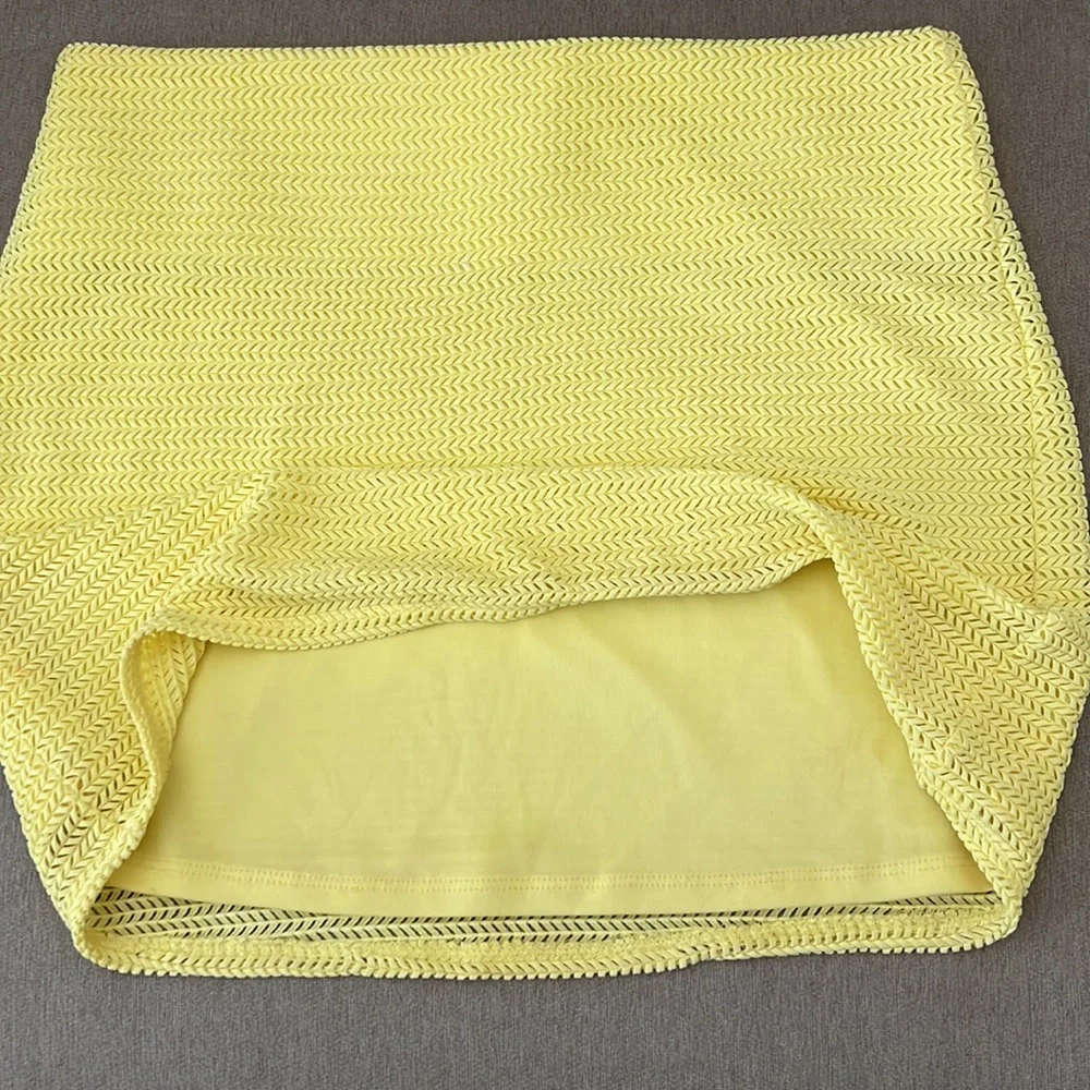 BCBGeneration Textured Mini Skirt - Picture 6 of 8